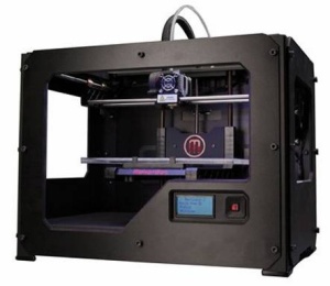 Druga generacija tiskalnikov Makerbot.